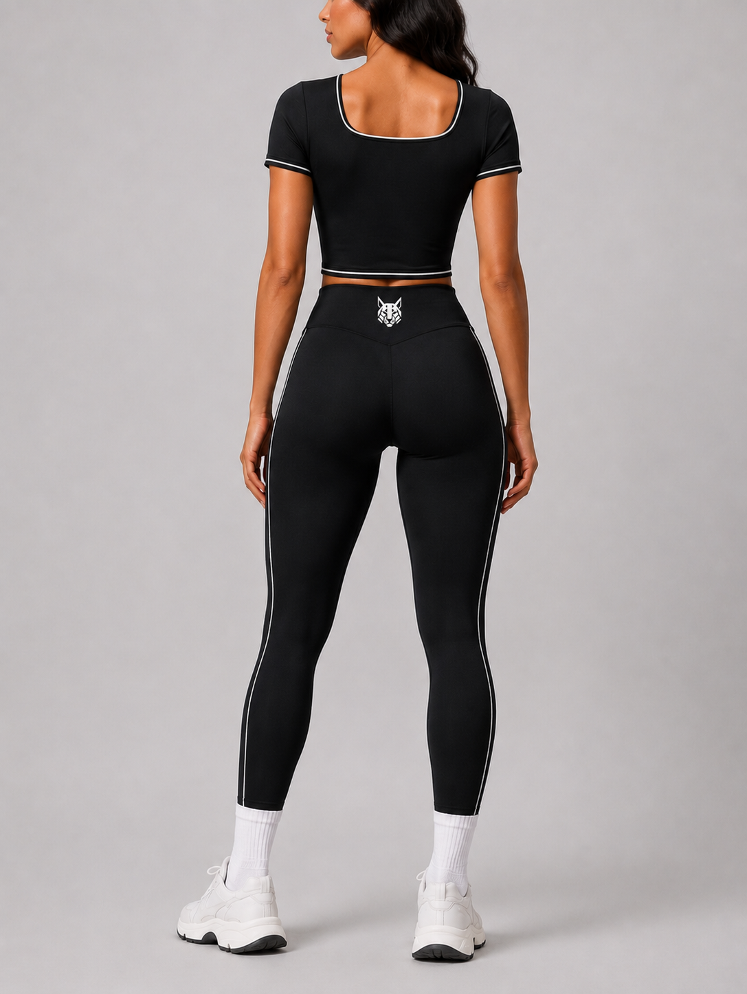 Lynx Athletic Set Black Edition — vista trasera