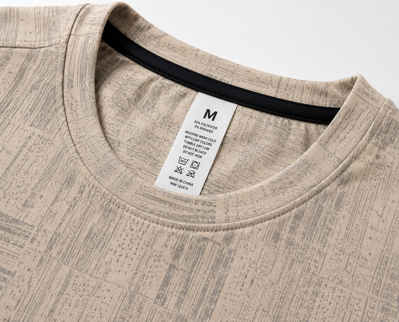 FerLynx Performance Tee Gray Black - Collar and label detail