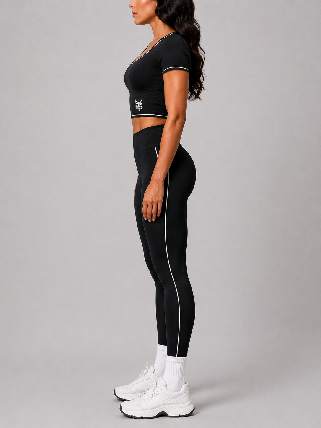 Lynx Athletic Set Black Edition — vista lateral
